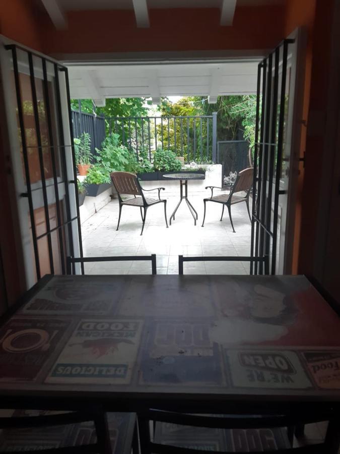 Casa Franca - Bed And Breakfast En San Isidro - Habitaciones - Piscina Exteriör bild